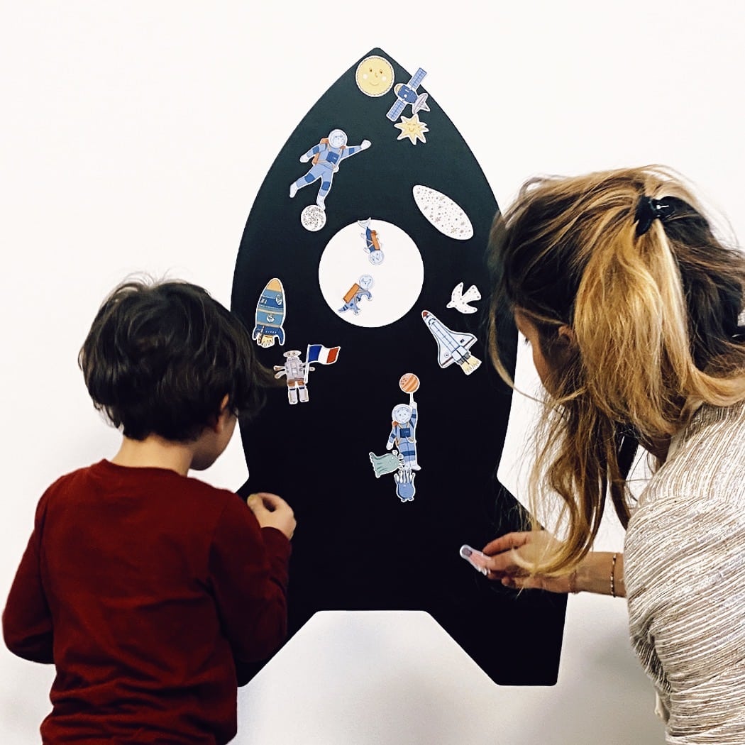 Tableau magnétique mural pour enfant - Fusée